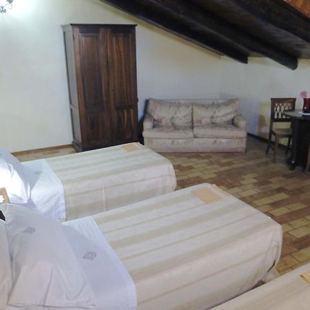 Hotel Castello di Altomonte Esterno foto