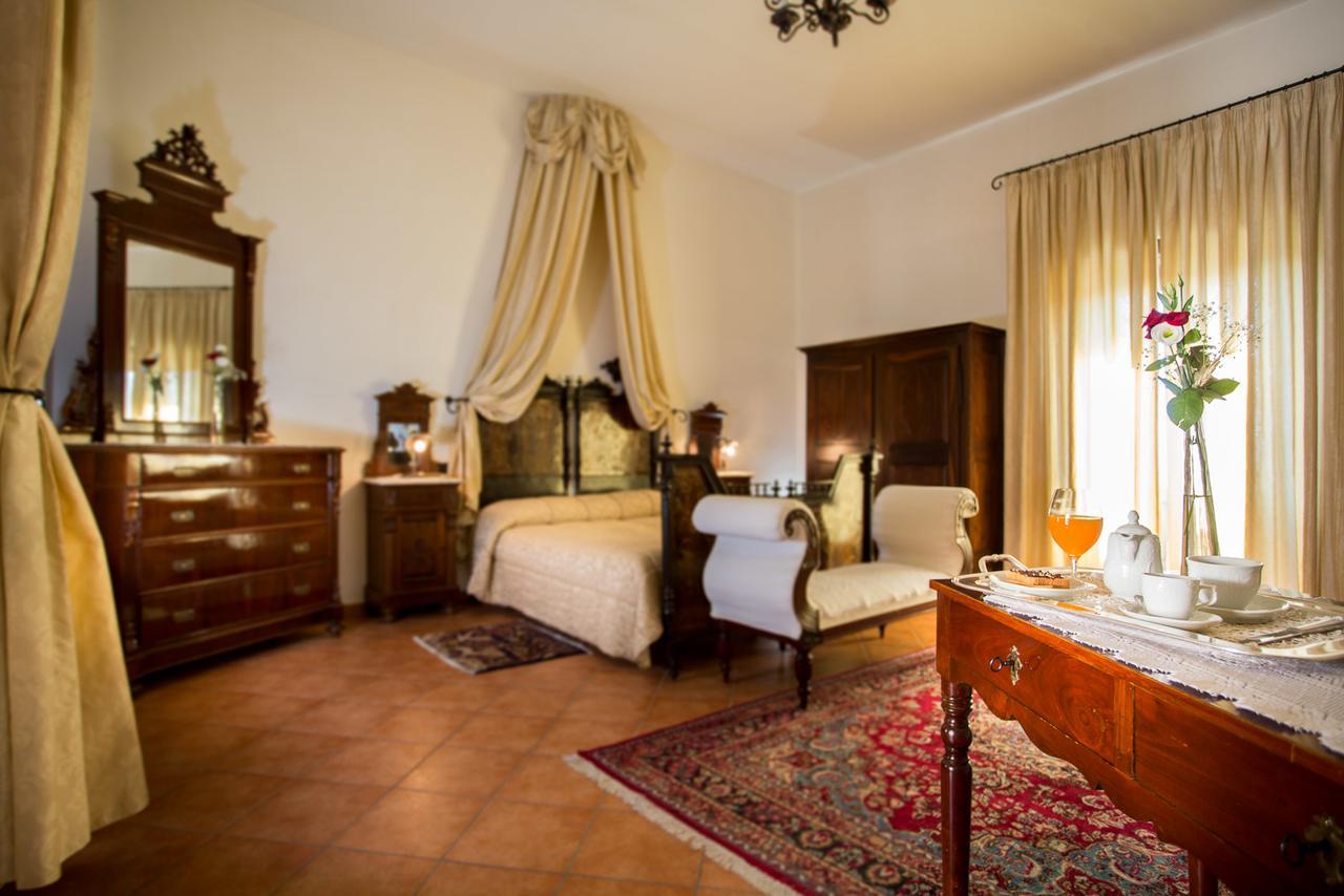Hotel Castello di Altomonte Esterno foto