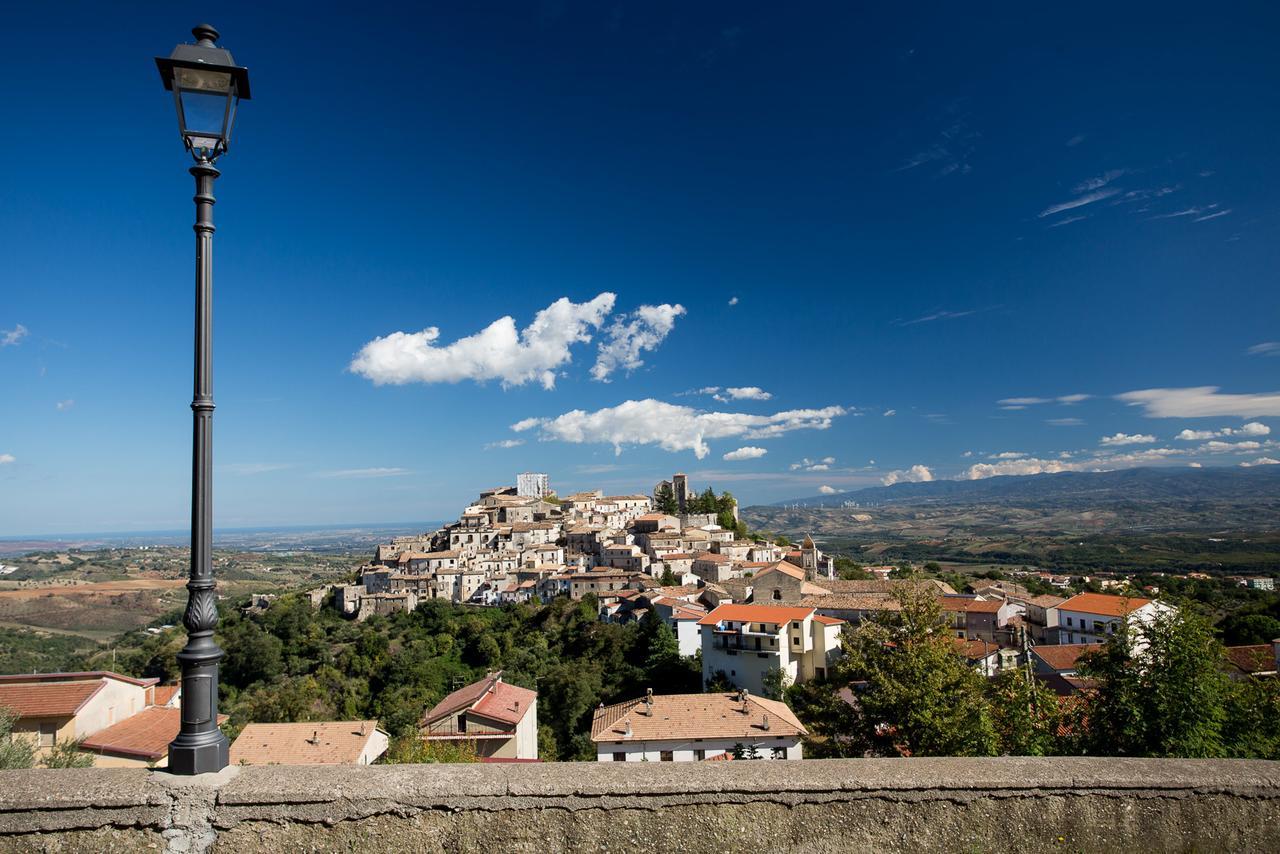 Hotel Castello di Altomonte Esterno foto