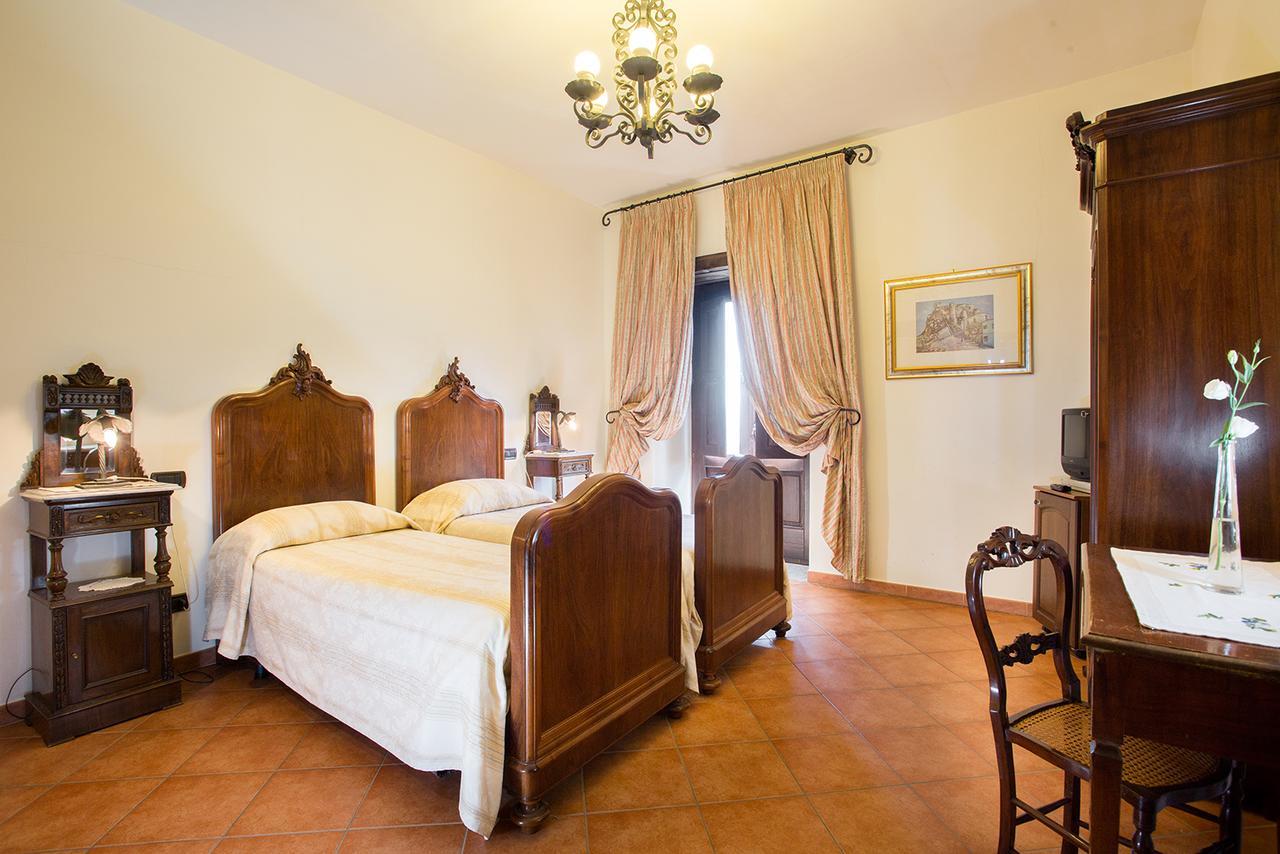 Hotel Castello di Altomonte Esterno foto