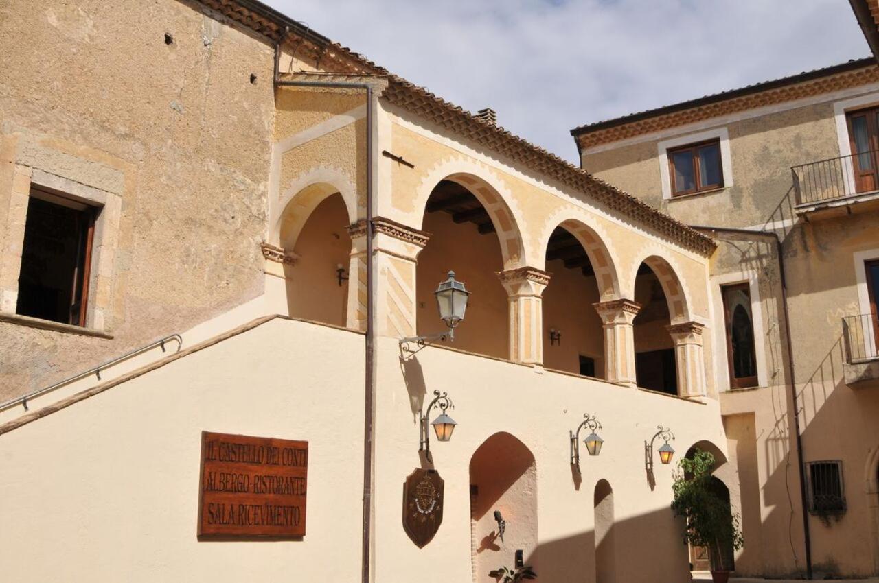 Hotel Castello di Altomonte Esterno foto