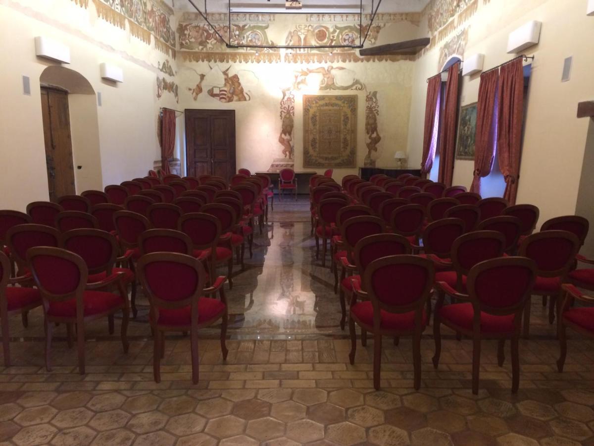 Hotel Castello di Altomonte Esterno foto